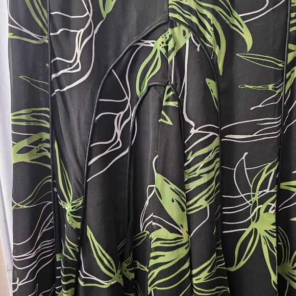 MANYUS Green Tropical Silk Skirt Size M Flare Flowy Midi Lined Soft Alt Goth - Picture 2 of 8